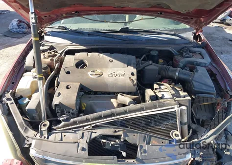 2004 Nissan Altima 2.5 S from USA, damaged, VIN 1N4AL11D94C113894